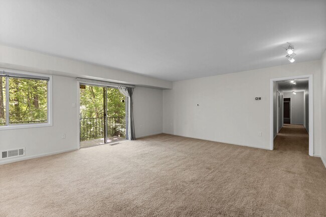 Foto del edificio - 10643 Weymouth St