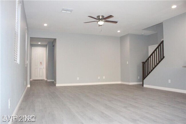 Building Photo - 4 br, 3 bath House - 9190 Valley Betica Ave
