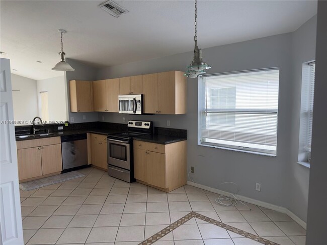 Building Photo - 11217 Harbour Springs Cir