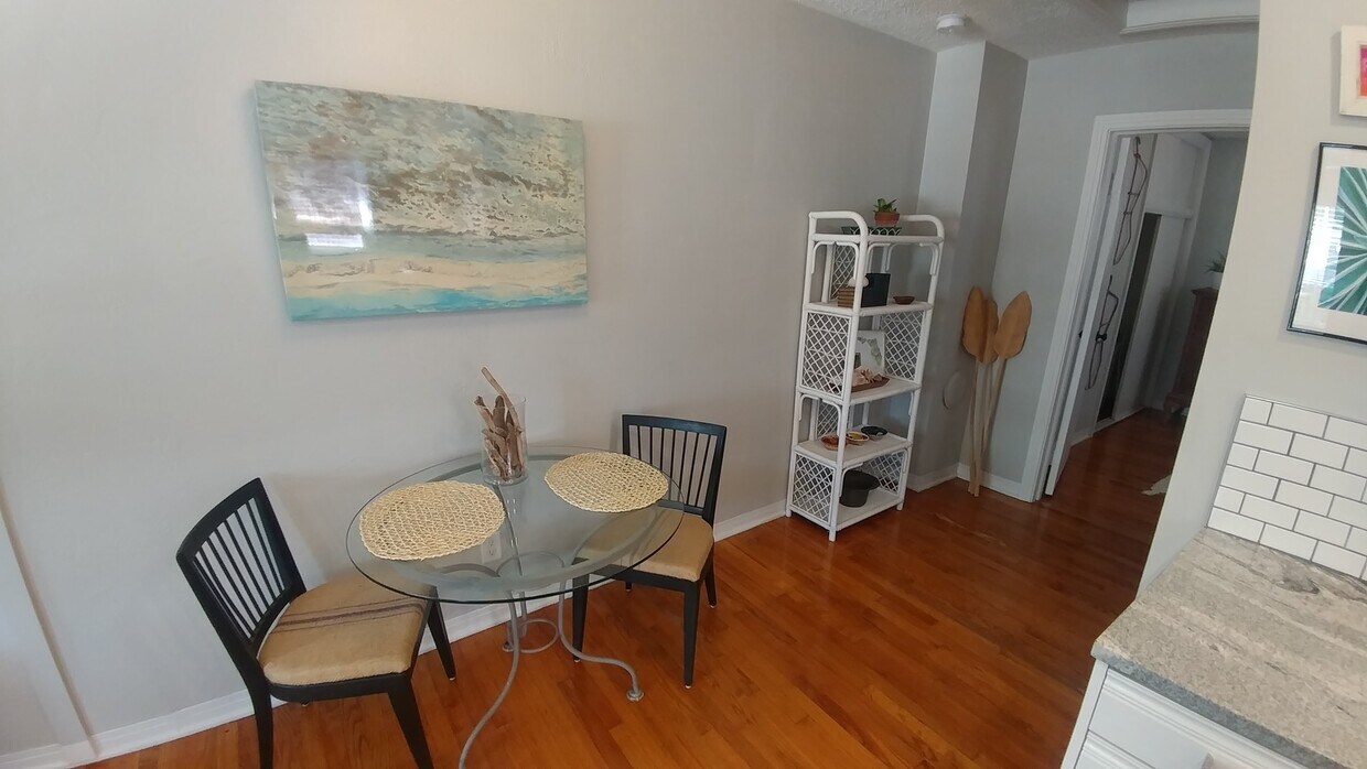 Dining area with room for desk. - 2121 6th Ave N