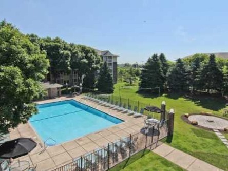 Primary Photo - Charming 1Br + Den, Close to West End, Gre...