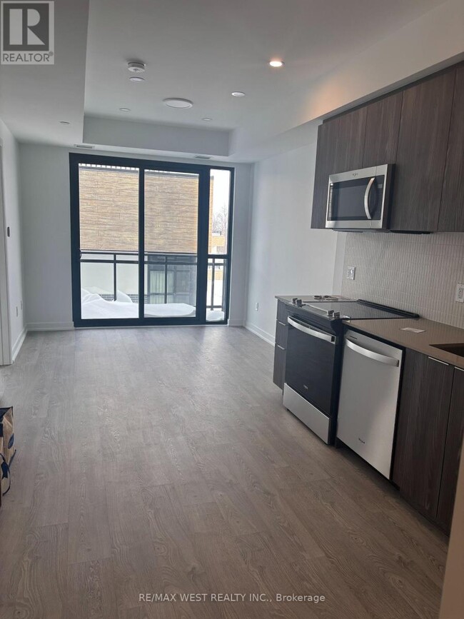 Building Photo - 750 Whitlock Ave