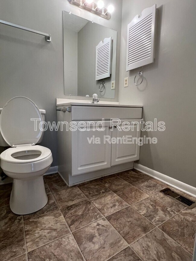 Foto del edificio - 1190 Wrenwood Ct