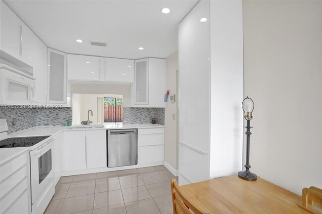 Foto del edificio - 11529 SW 133rd Ter