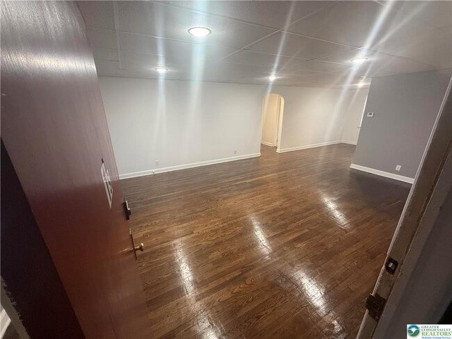 Building Photo - 10 N 17th St