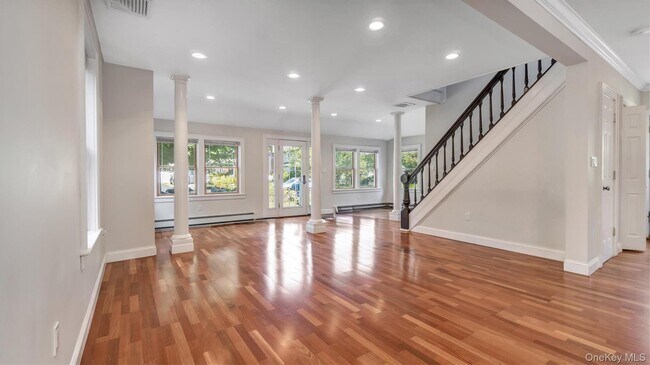 Building Photo - 168 Highland Ave