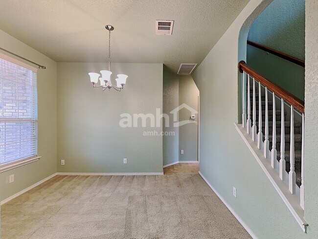 Building Photo - 12003 Allard Bluff