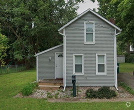 Building Photo - 430 E Vine St