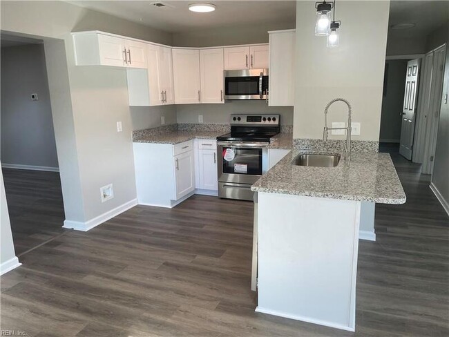 Foto del edificio - 7120 Clarion Ln