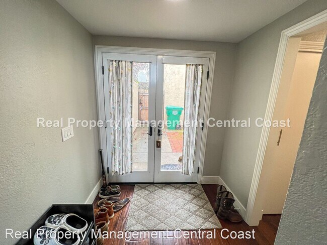 Building Photo - 2 br, 2 bath House - 4 Los Verdes Drive