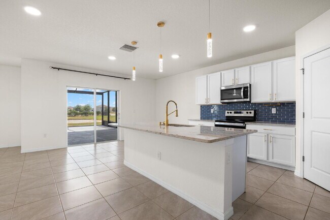 Building Photo - Home For Rent in Wesley Chapel!