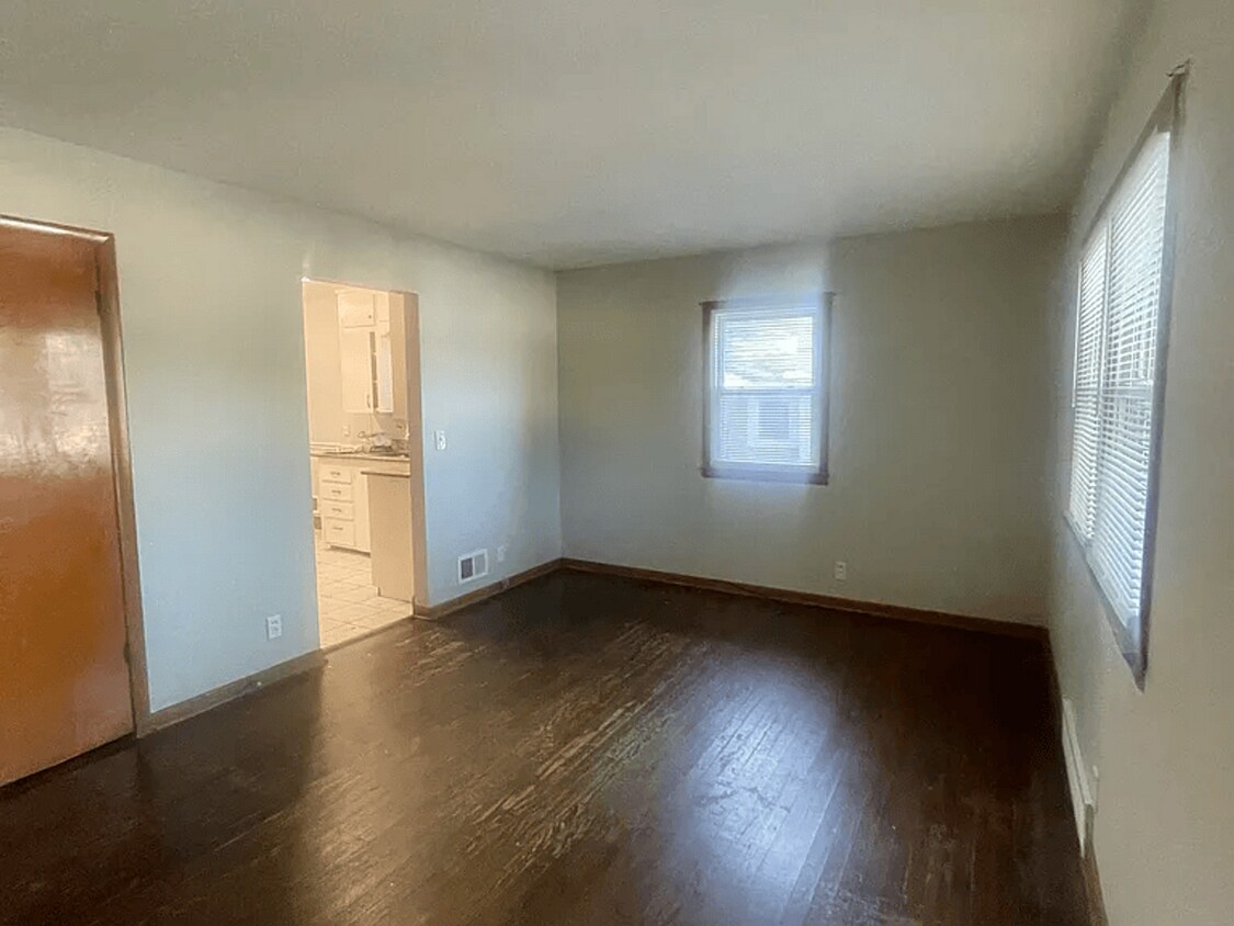 Foto principal - 1719 N 66th St