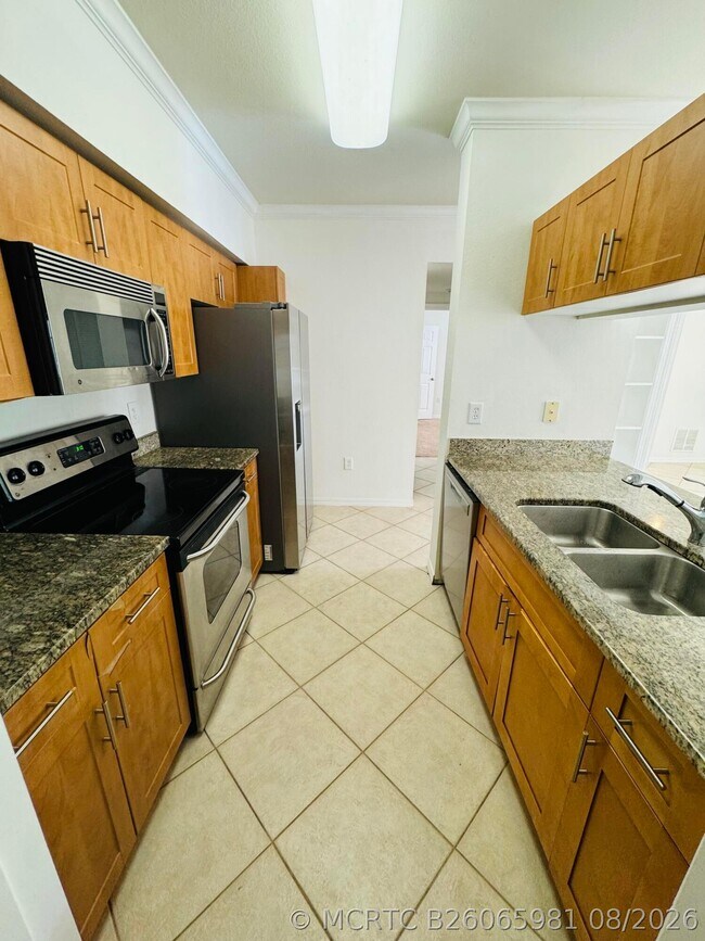 Building Photo - 6394 Emerald Dunes Dr