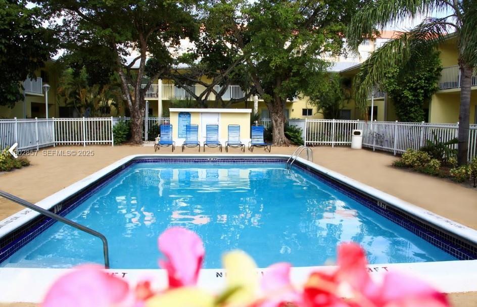 Foto del edificio - 4271 NW 5th St