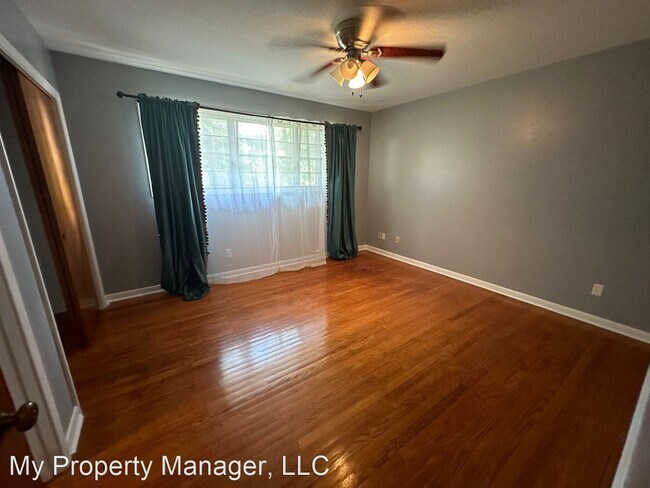 Foto del edificio - 4 br, 2 bath House - 9258 Hillside Avenue