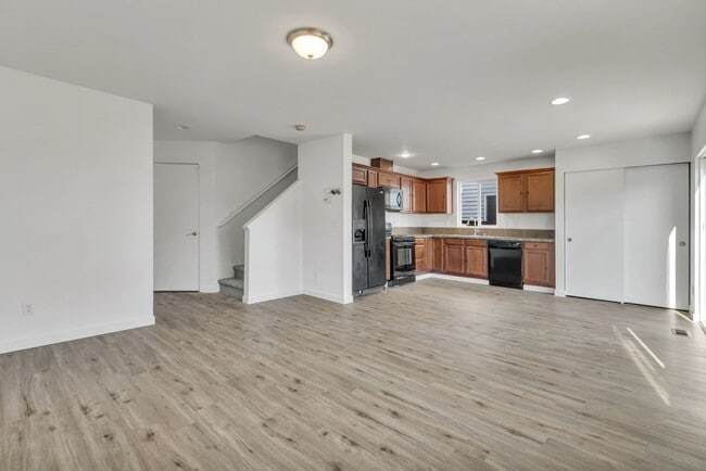 Building Photo - 3 bed 2.5 bath in Silverlake Everett