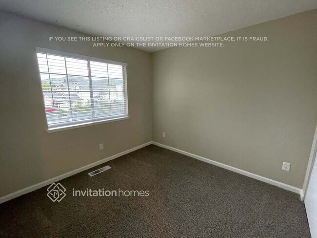 Foto del edificio - 3778 Gladstone Dr