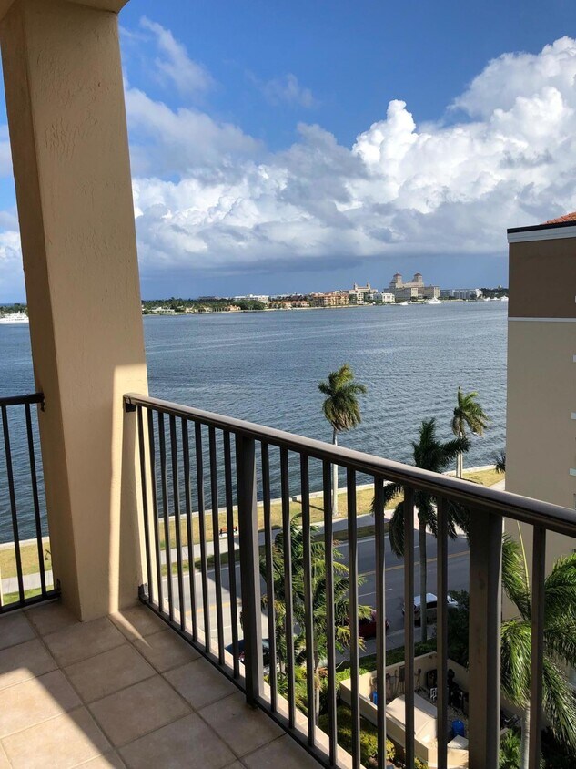 Foto principal - 1801 N Flagler Dr