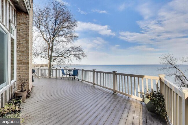 Foto del edificio - 418 Point Mary Cir