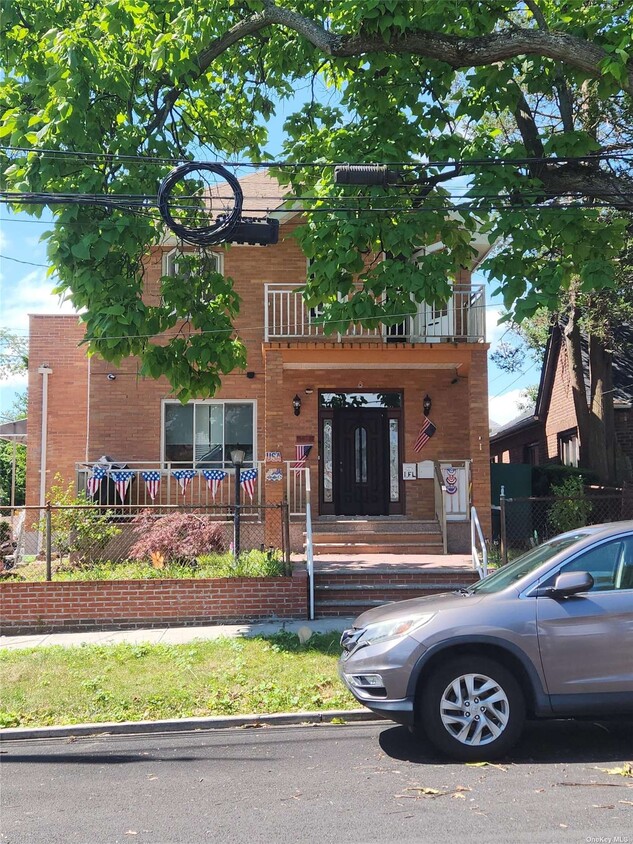 Primary Photo - 150-32-150-26 26th Ave