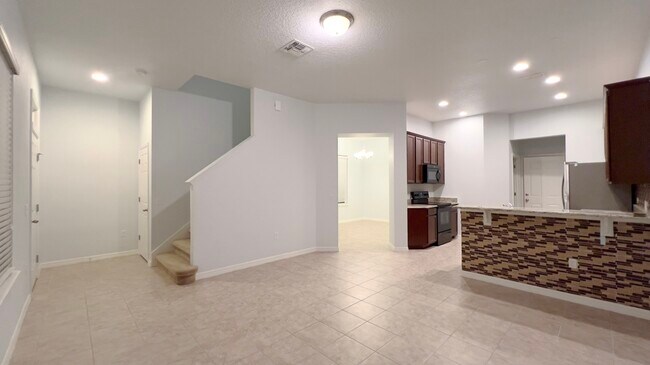 Foto del edificio - 1088 Avila Ln