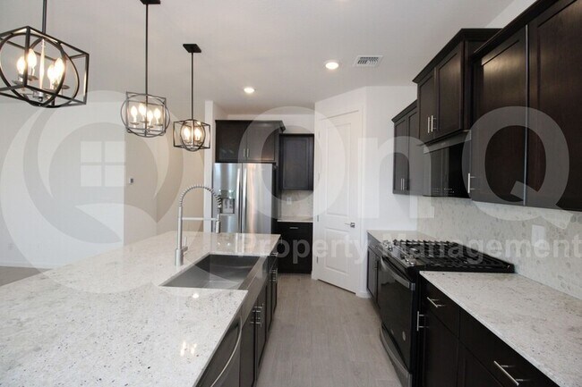 Building Photo - 45 S 176th Dr