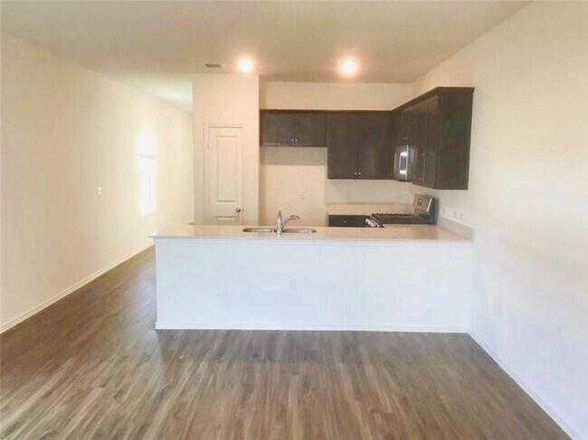 Foto del edificio - 3508 Lodgepole Dr