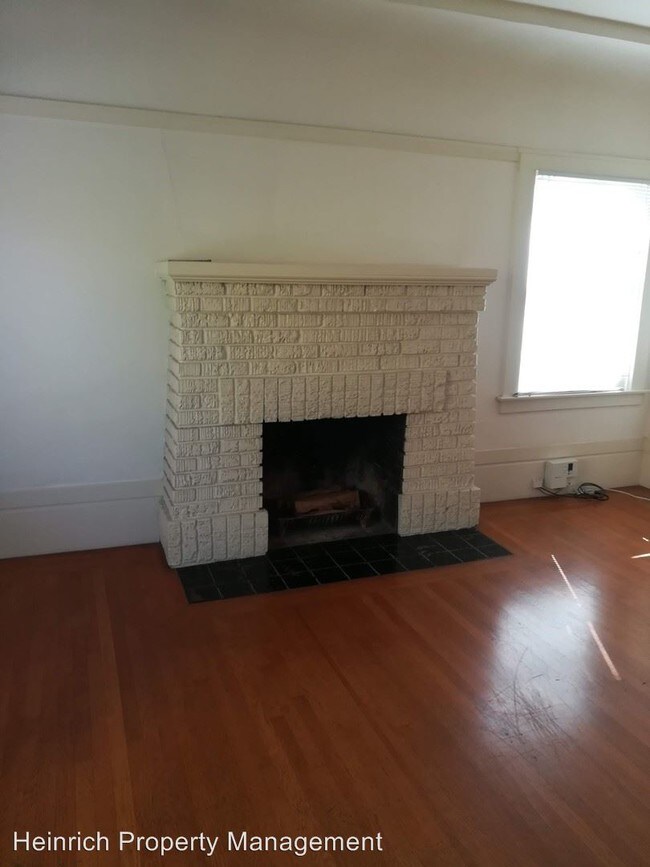 Foto del edificio - 3920 J St