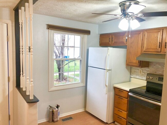 Building Photo - Lovely 2 bedroom Townhome in Elkridge!