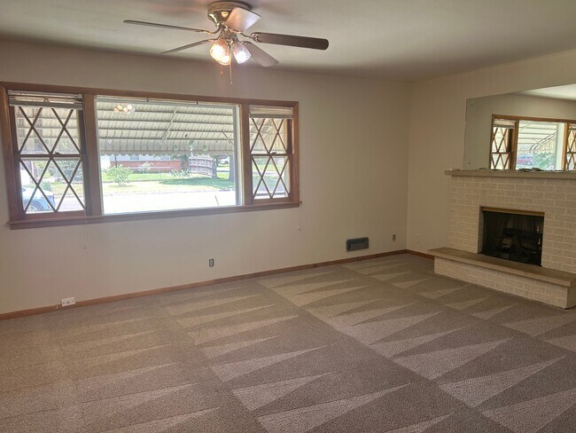 Foto del edificio - 1526 N Sheridan St