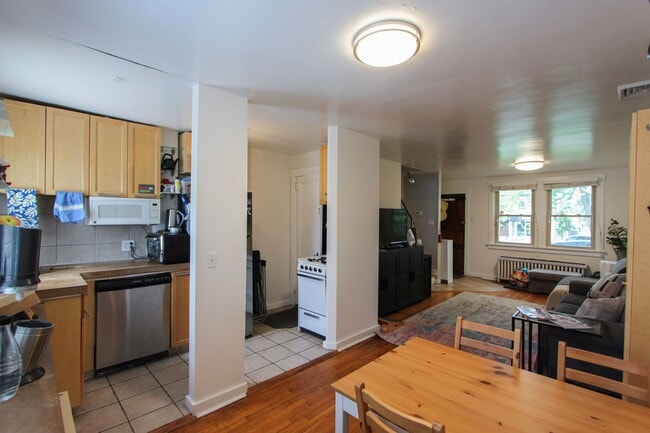 Photo - Cherniss Townhouses