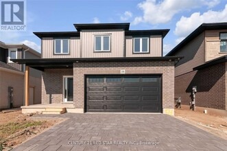 Building Photo - 28 Rosina Ln