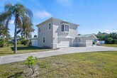 Foto principal - NOW AVAILABLE - Single Family Minutes From...