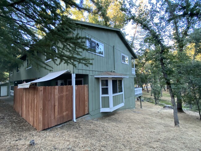 Building Photo - 19223 Salvador Ct