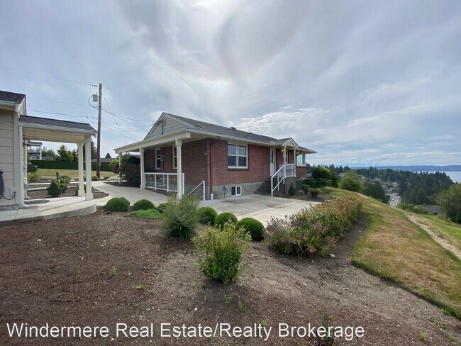 Foto del edificio - 2 br, 2 bath House - 4612 Seahurst Ave