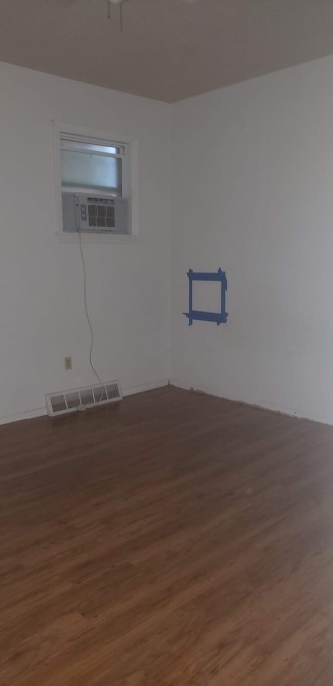 Building Photo - 112 N Fairmount St