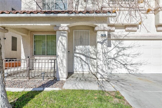 Building Photo - 9638 Comiskey Ct
