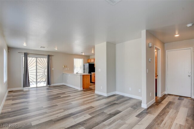 Foto del edificio - 2142 Pillar Pointe St