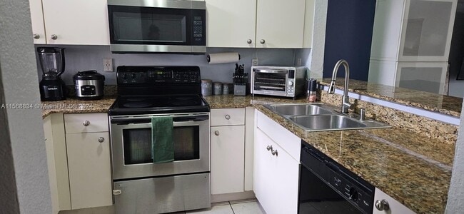 Foto del edificio - 12708 SW 49th Dr