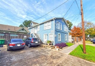 Building Photo - 701 1/2 Highland Street