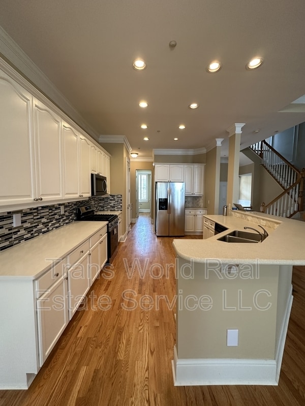 Foto del edificio - 1041 Emory Parc Pl