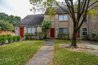 Building Photo - 6514 Kentwick Dr