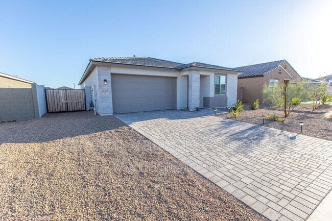 Building Photo - 13413 W Tether Trail