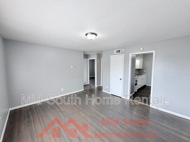 Foto del edificio - 3969 Southlawn Ave