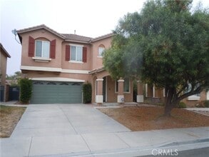 Building Photo - 31636 Rosales Ave