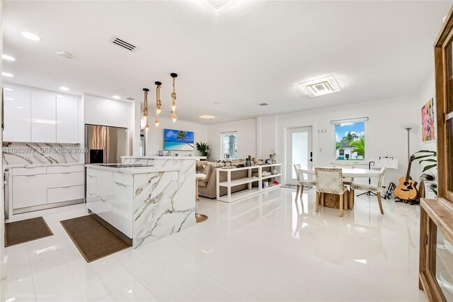 Foto del edificio - 7235 SW 39th St