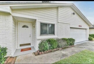 Building Photo - 6815 Huntbrook Dr