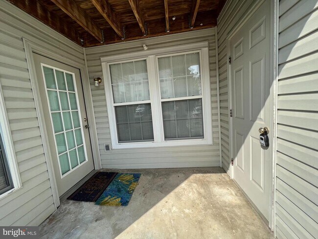 Foto del edificio - 7525 Snowpea Ct