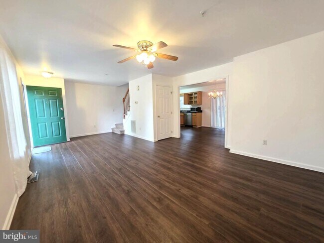 Foto del edificio - 1011 Granite Ct