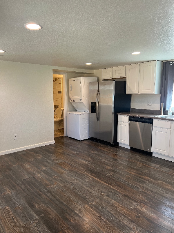 Building Photo - 746 E Costilla St